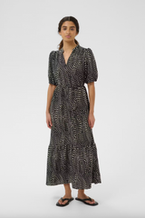 InWear Liberty mekko - musta valko kuvioitu - mekot - naisten muoti - pukeutuminen - lifestyle - IHANA Store - kotimainen verkkokauppa