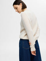 Selected Femme Sia Ras neule - luonnonvalkoinen - naisten neuleet - muoti - lifestylemyymälä - IHANA Store